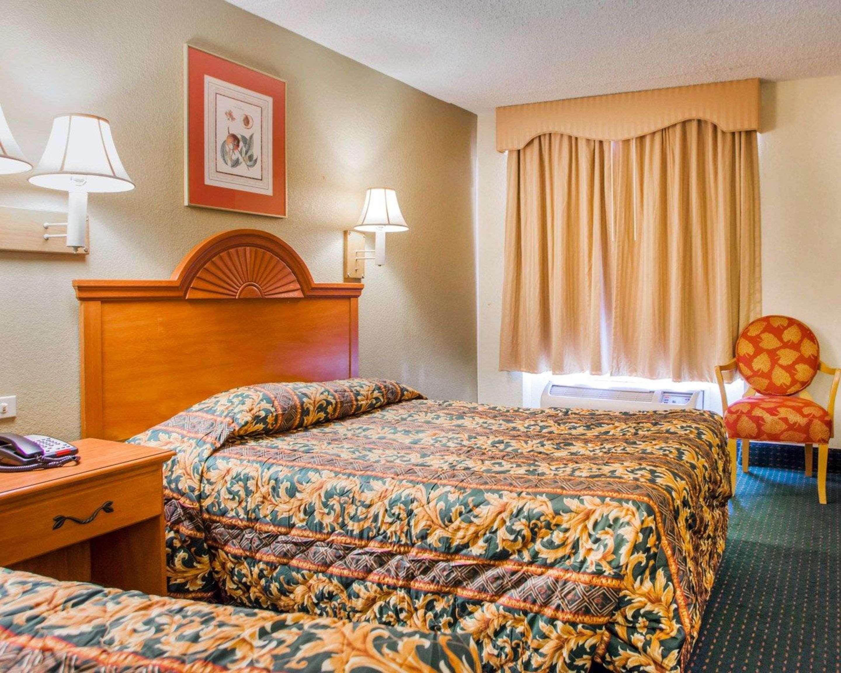 Rodeway Inn Mount Laurel Hwy 73 Exteriör bild