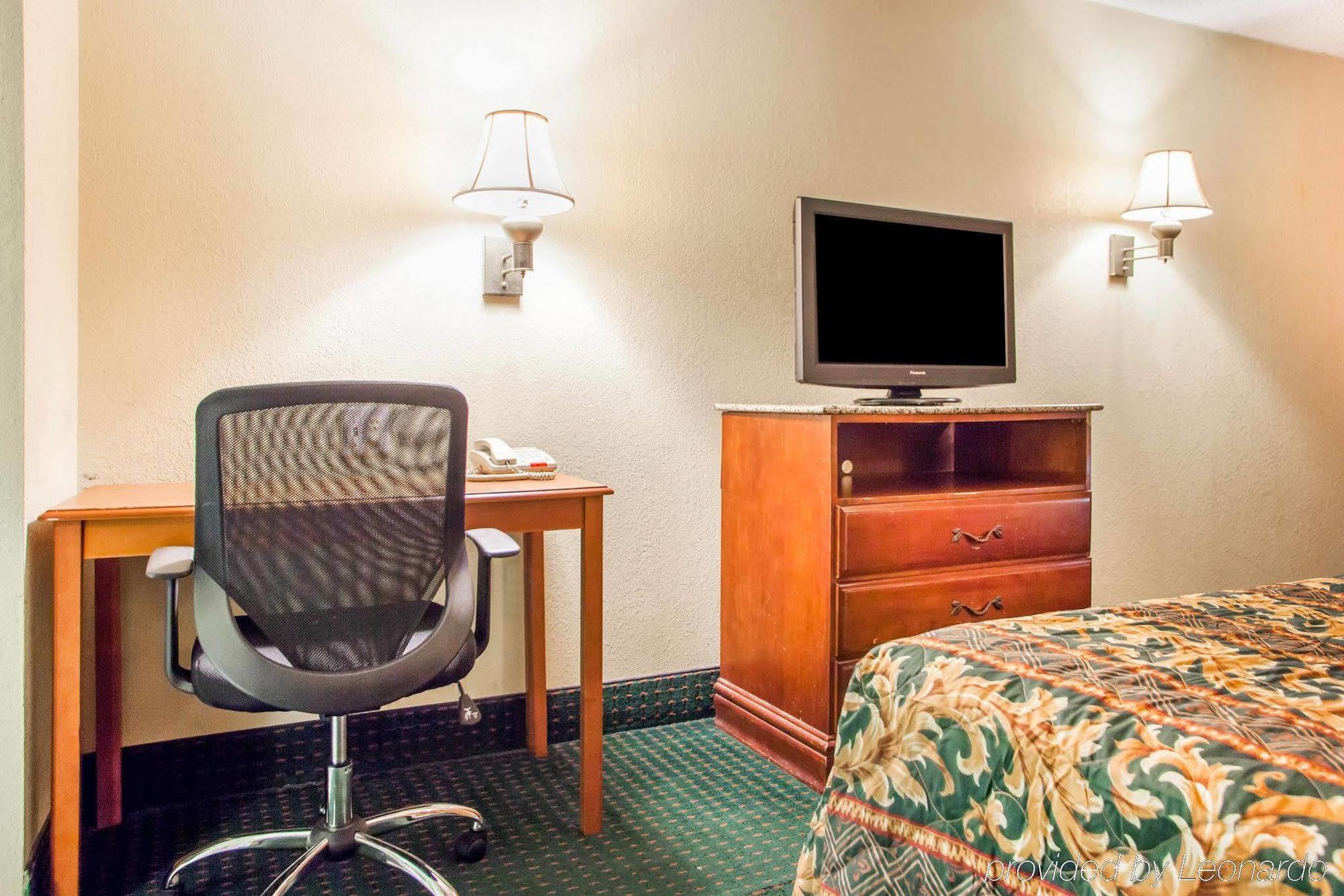 Rodeway Inn Mount Laurel Hwy 73 Exteriör bild