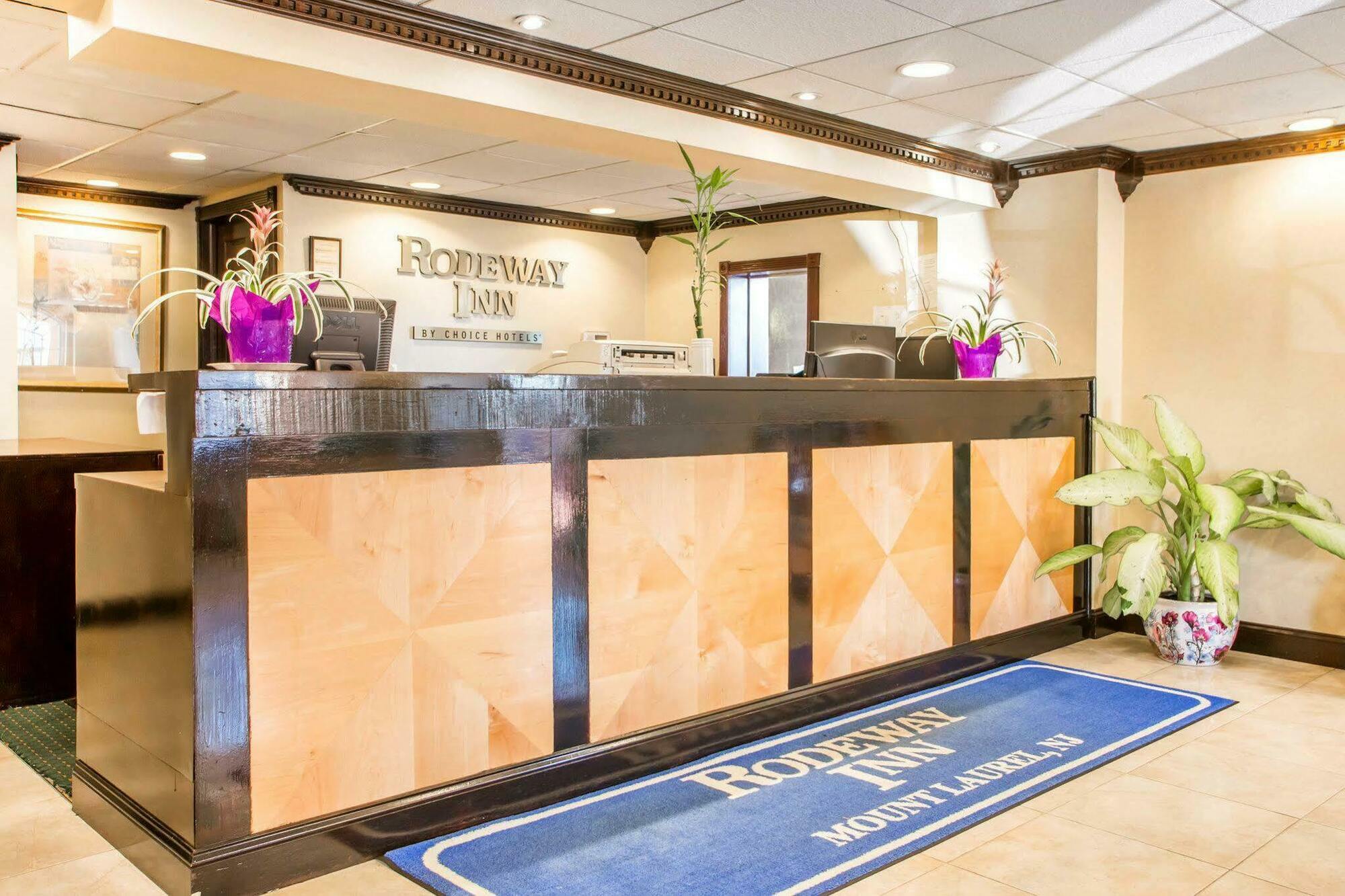 Rodeway Inn Mount Laurel Hwy 73 Exteriör bild