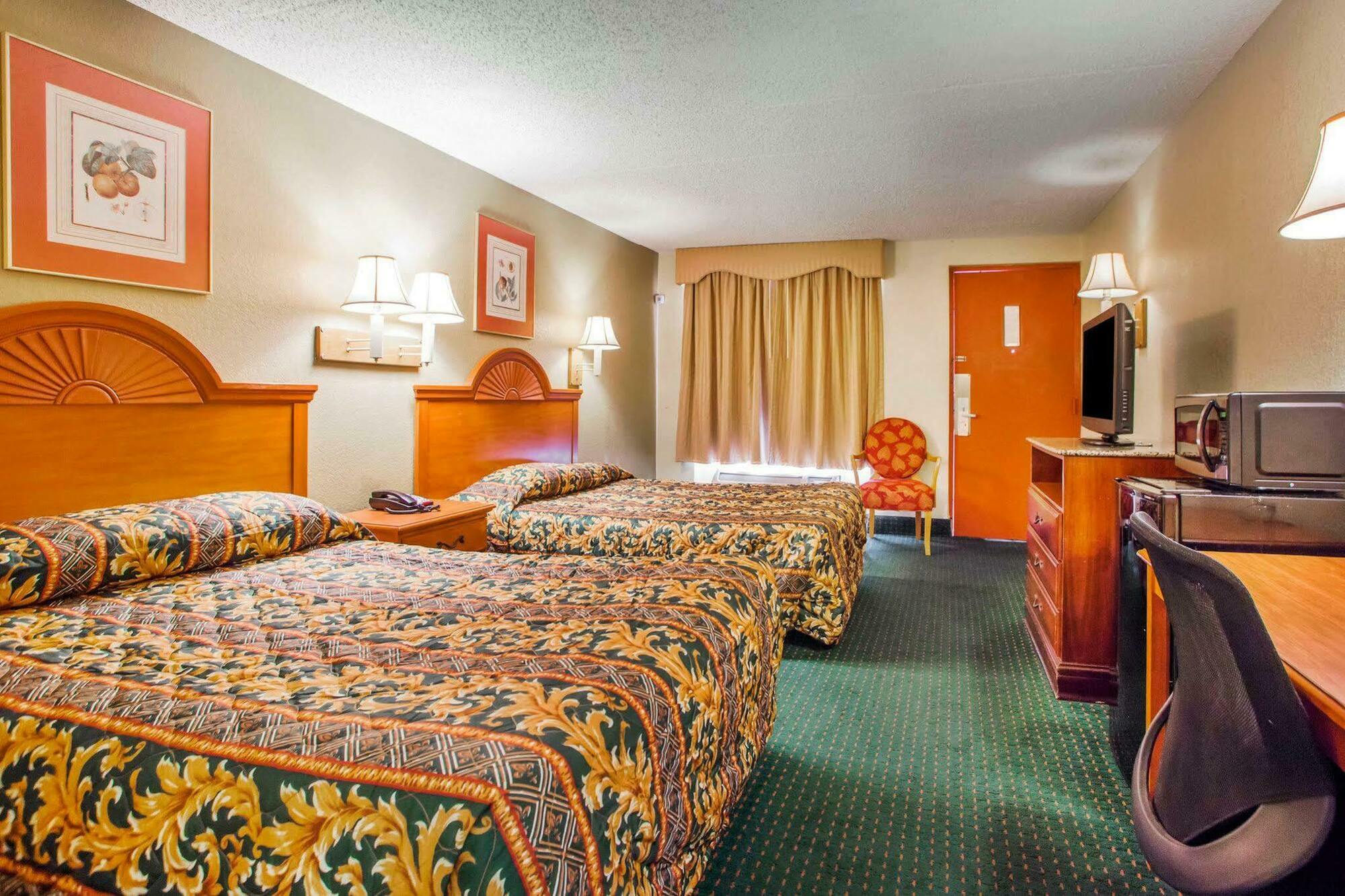 Rodeway Inn Mount Laurel Hwy 73 Exteriör bild