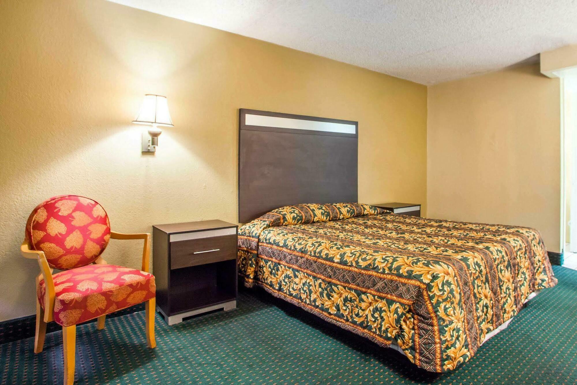 Rodeway Inn Mount Laurel Hwy 73 Exteriör bild